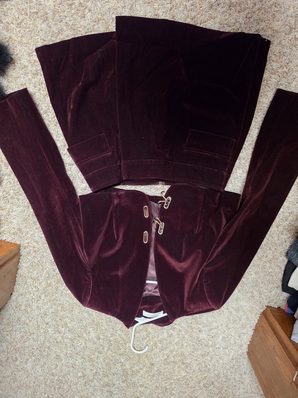 Commense Deep Burgundy Velvet Two Piece Set with Gold Hooks